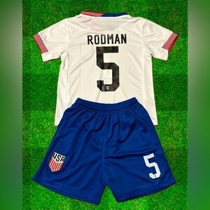 Youth XL US Soccer Uniform Size 30 Rodman Girls & Boys Fit - New with tags